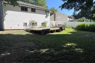 11 Foley Pl, Huntington Station, NY 11746 - Photo 18