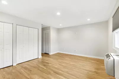 4425 Wilshire #4425, Oakdale, NY 11769 - Photo 16