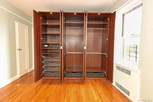 61-41 Saunders St, Rego Park, NY 11374 - Photo 28