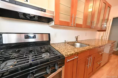 61-41 Saunders Street #B25, Rego Park, NY 11374 - Photo 22