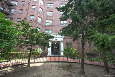 61-41 Saunders Street #B25, Rego Park, NY 11374 - Photo 1