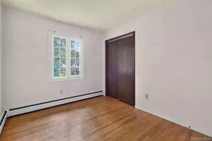 8 Peter Ave, Newburgh, NY 12550 - Photo 16