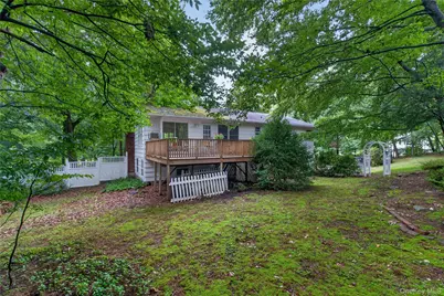 8 Peter Avenue, Newburgh, NY 12550 - Photo 34