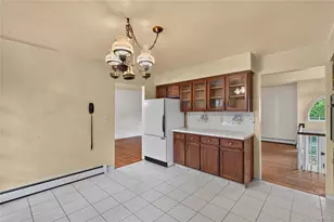 8 Peter Ave, Newburgh, NY 12550 - Photo 10