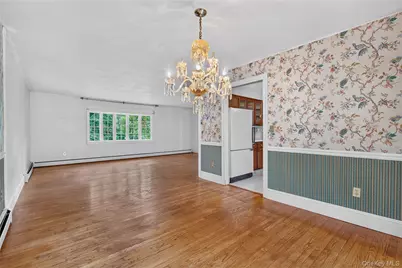 8 Peter Avenue, Newburgh, NY 12550 - Photo 8