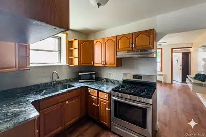 3234 Colden Avenue, Bronx, NY 10469 - Photo 16