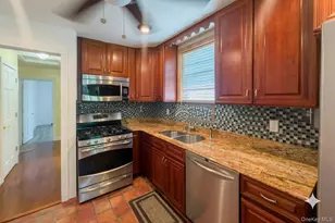3234 Colden Ave, Bronx, NY 10469 - Photo 8