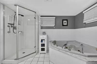 95 Collyer Avenue, New City, NY 10956 - Photo 20