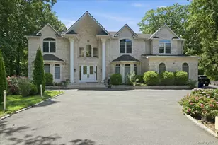 8 Headley Way, Woodbury, NY 11797 - Photo 2
