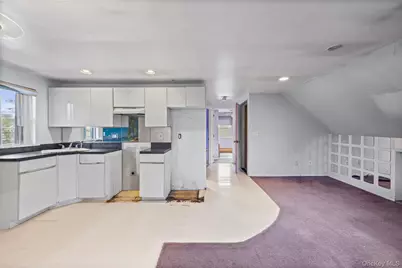 2728 Concord Drive, East Meadow, NY 11554 - Photo 22