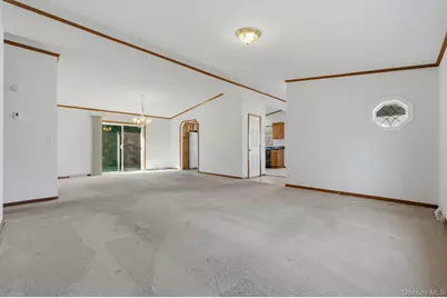 1 Palm Circle, Poughkeepsie, NY 12603 - Photo 20