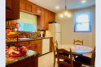 8418 108th Street, Richmond Hill, NY 11418 - Photo 14