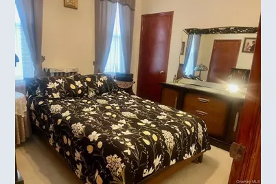 8418 108th Street, Richmond Hill, NY 11418 - Photo 16