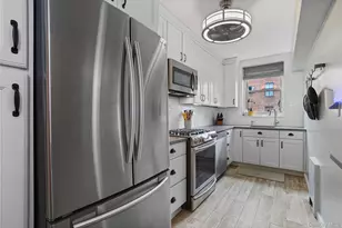 12 Westchester Ave, White Plains, NY 10601 - Photo 6