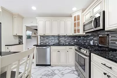 11 Mell Drive, North Babylon, NY 11703 - Photo 12