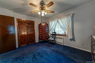 9 Croyden Ln, Hicksville, NY 11801 - Photo 10