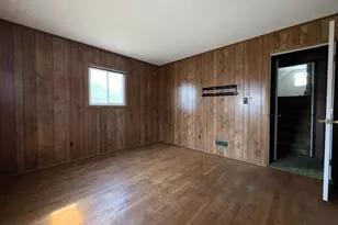 1020 N Niagara Ave, Lindenhurst, NY 11757 - Photo 10