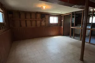 1020 N Niagara Ave, Lindenhurst, NY 11757 - Photo 18