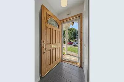 1602 Imperial Avenue, New Hyde Park, NY 11040 - Photo 4