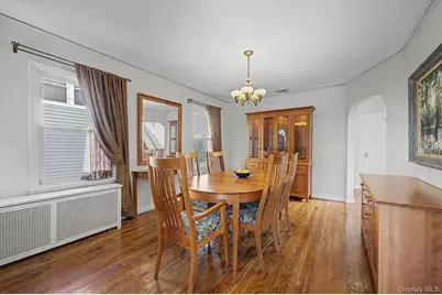1602 Imperial Avenue, New Hyde Park, NY 11040 - Photo 6