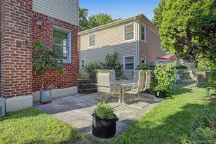 1602 Imperial Ave, New Hyde Park, NY 11040 - Photo 30