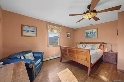 1602 Imperial Avenue, New Hyde Park, NY 11040 - Photo 26