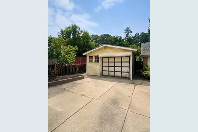 87-09 69th Avenue, Forest Hills, NY 11375 - Photo 14