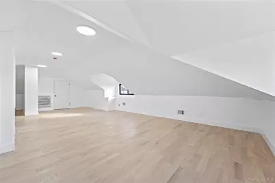 3307 153rd Street, Flushing, NY 11354 - Photo 28