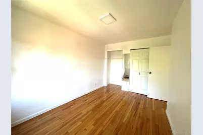 120-25 Ketch Court, Flushing, NY 11356 - Photo 10