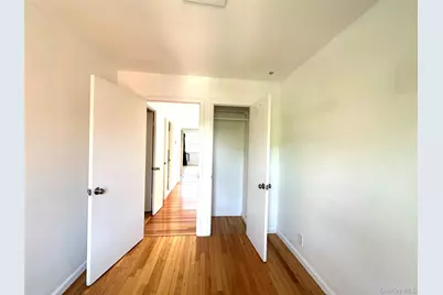 120-25 Ketch Court, Flushing, NY 11356 - Photo 8