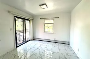 120-25 Ketch Ct, Flushing, NY 11356 - Photo 14