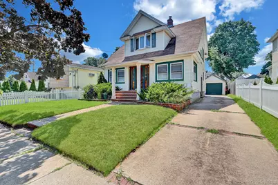 17 Shonnard Avenue, Freeport, NY 11520 - Photo 1