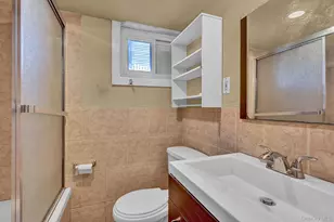 17 Shonnard Ave, Freeport, NY 11520 - Photo 20