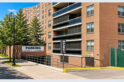70-25 Yellowstone Boulevard #16R, Forest Hills, NY 11375 - Photo 28