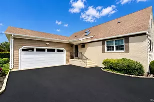 131 Crystal Beach Blvd, Moriches, NY 11955 - Photo 2