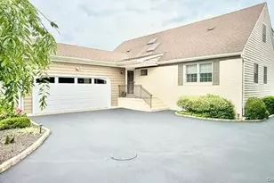 131 Crystal Beach Blvd, Moriches, NY 11955 - Photo 8