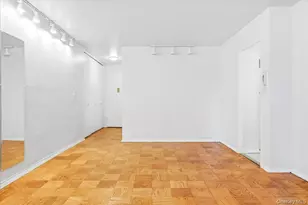 70-25 Yellowstone Blvd, Forest Hills, NY 11375 - Photo 10