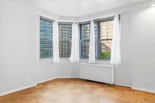 70-25 Yellowstone Blvd, Forest Hills, NY 11375 - Photo 22