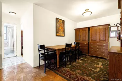 70-25 Yellowstone Blvd Yellowstone Boulevard #4D, Forest Hills, NY 11375 - Photo 4