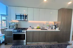 131-01 40th Rd, Flushing, NY 11354 - Photo 4