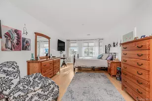 1490 Outlook Ave, Bronx, NY 10465 - Photo 8