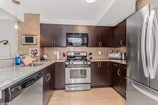 1490 Outlook Ave, Bronx, NY 10465 - Photo 4