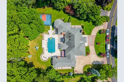 25 Lake Road, Great Neck, NY 11020 - Photo 10