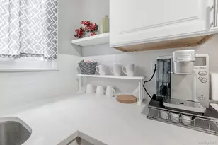 149 David Whites Ln, Southampton, NY 11968 - Photo 18