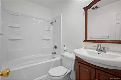 958 Sierra Vista Lane, Valley Cottage, NY 10989 - Photo 18