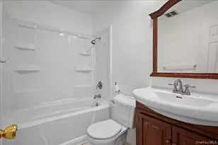 958 Sierra Vista Ln, Valley Cottage, NY 10989 - Photo 18