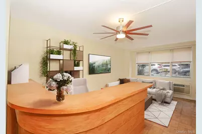 110-50 71st Road #1F, Forest Hills, NY 11375 - Photo 6