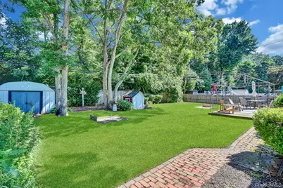 150 Shenandoah Boulevard N, Nesconset, NY 11767 - Photo 12