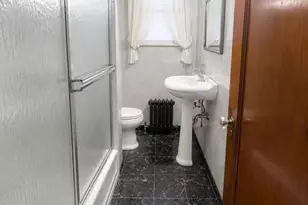 75 Sycamore Ave, Mount Vernon, NY 10553 - Photo 12