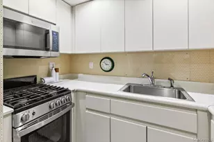 10 Stewart Pl, White Plains, NY 10603 - Photo 4